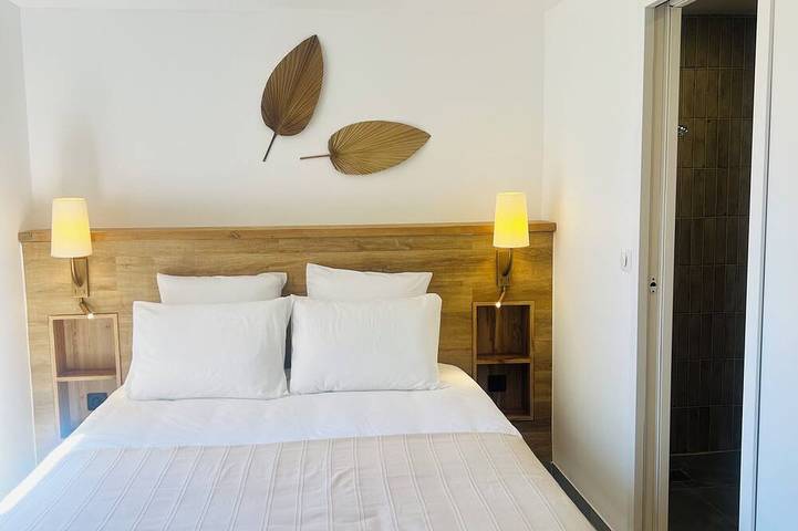 Location de vacances pour 10 personnes, avec piscine à Charleval - 2