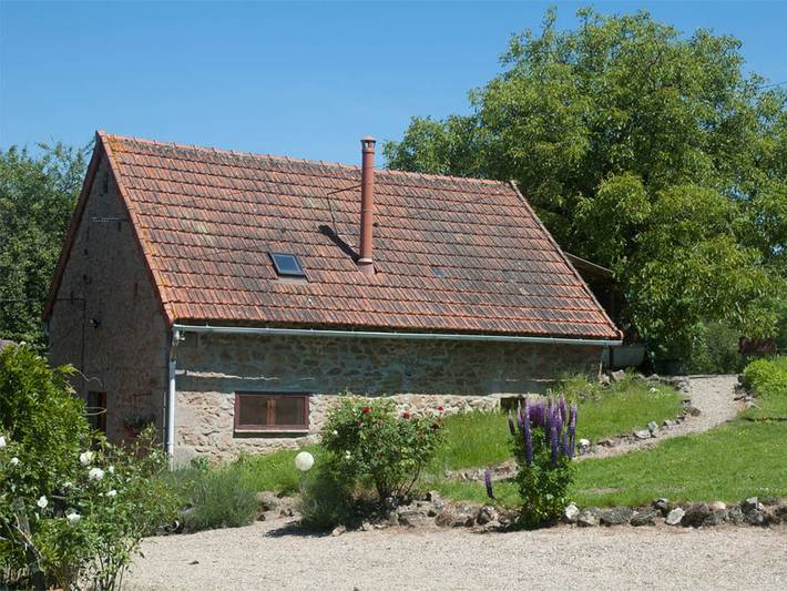 Gîte pour 6 personnes, adapté aux familles à Issy-l'Évêque - 4