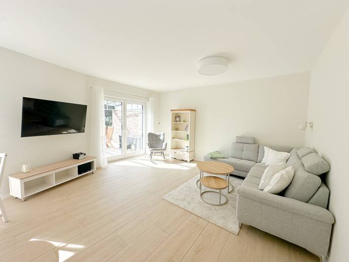 Ferienwohnung für 3 Personen, mit Garten und Terrasse in Mittelholstein