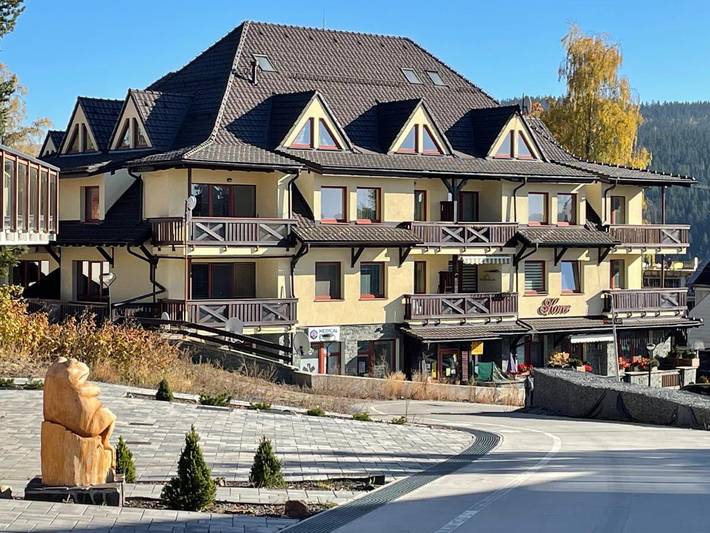 Ferienwohnung für 4 Personen, mit Ausblick und Balkon in Donovaly