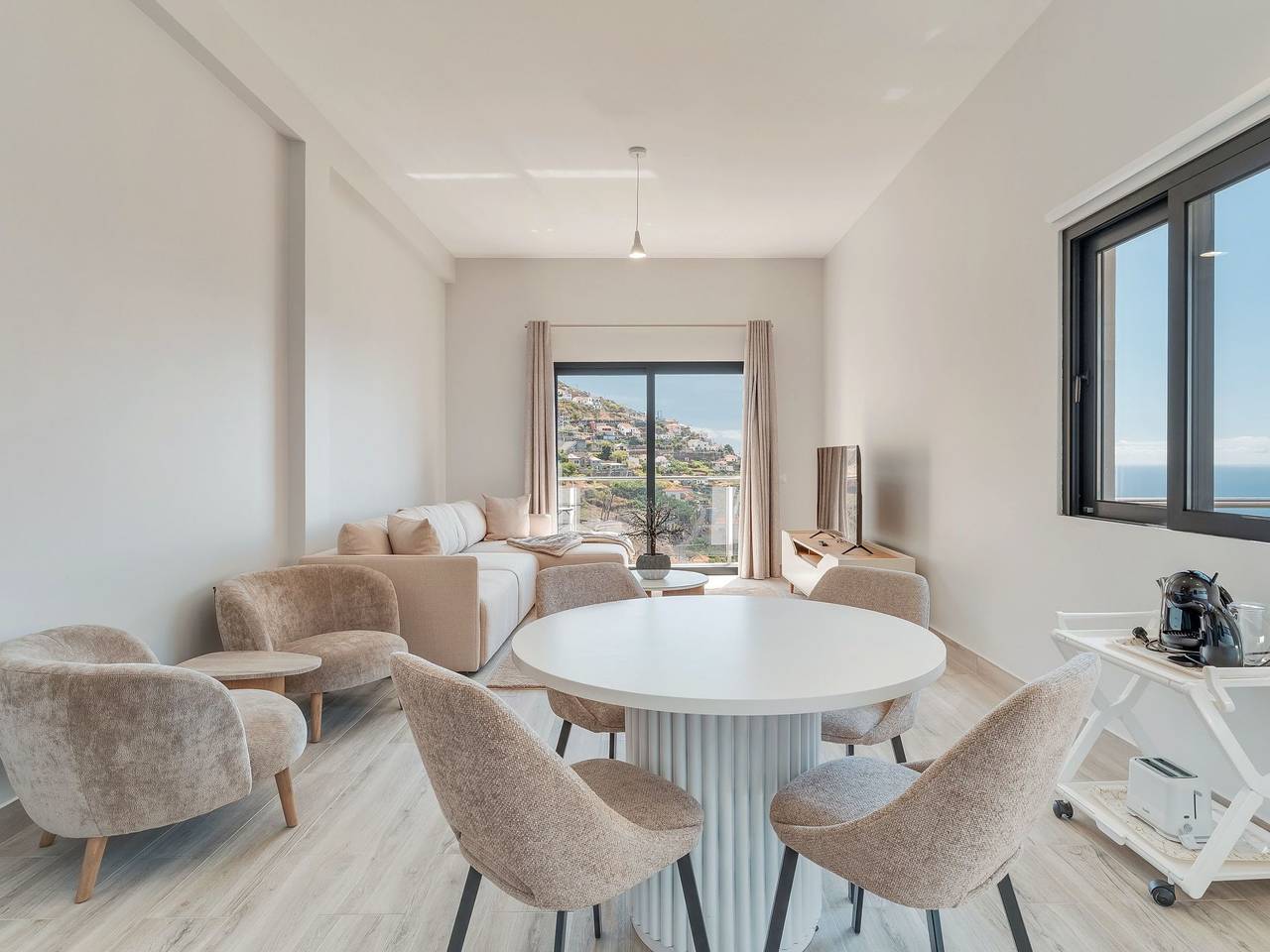 Apartamento inteiro, "Alegria Residencial" in Campanário, Madeira