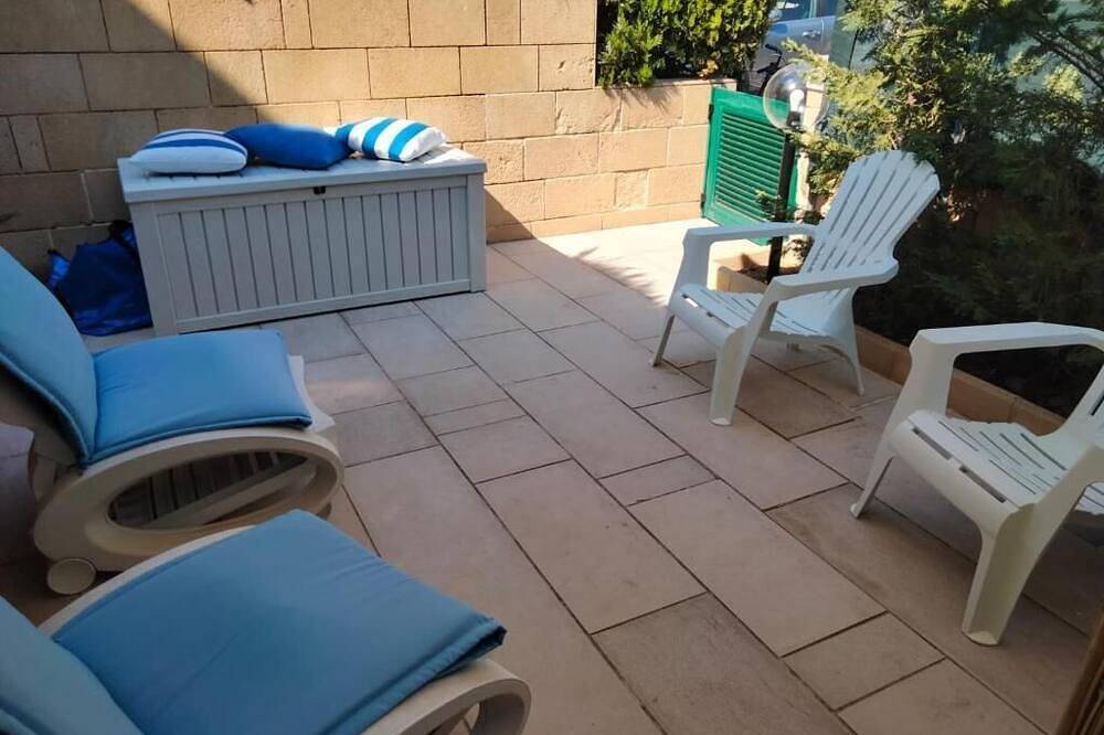 Entire apartment, Valeria's home Salento Ionian coast Apulia Campomarino 50 mt from the sea in Campomarino (Apulia), Gulf of Taranto