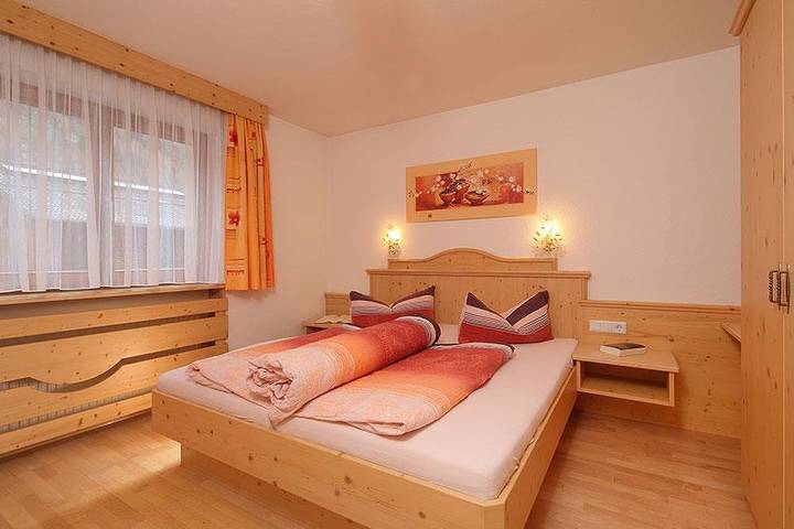 Ferienwohnung für 3 Personen, mit Balkon und Terrasse sowie Sauna in Längenfeld - 3