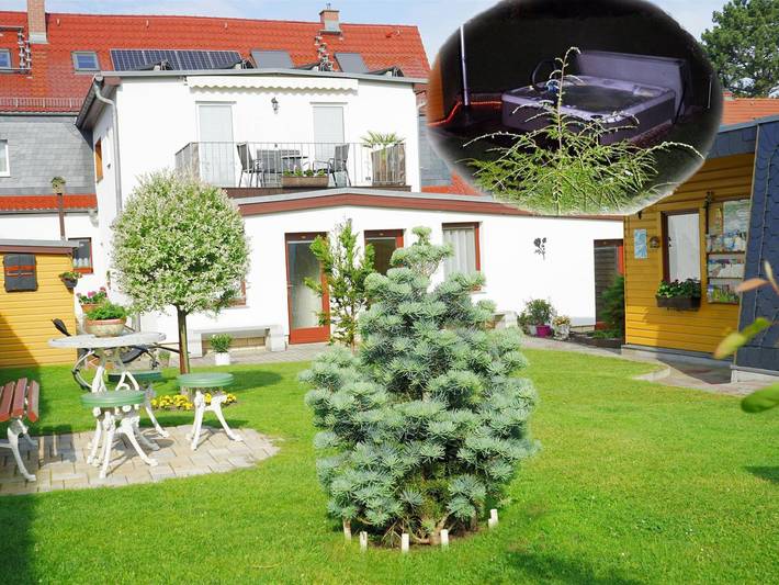 Zimmer für 3 Personen, mit Terrasse und Whirlpool sowie Garten in Pirna