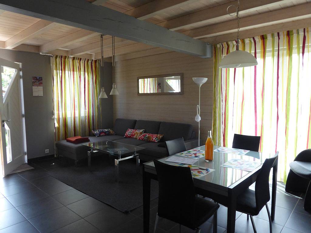 Chalet écologique en Centre Alsace de la Cigogne en voyage, in Saint-Maurice (Bas-Rhin), Région de Sélestat-Erstein