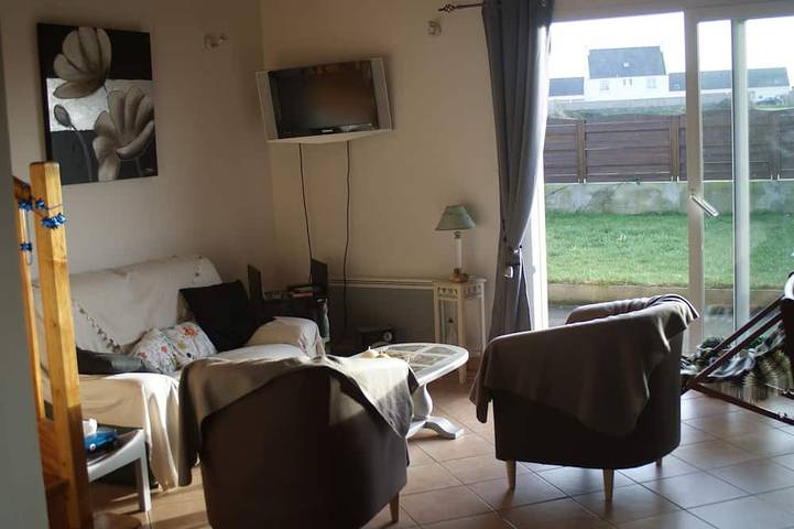 Location de vacances pour 6 personnes, avec jardin et terrasse, animaux acceptés à Saint-Pabu - 4