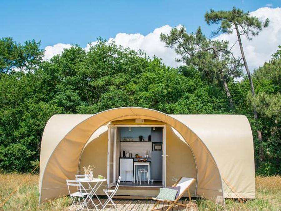 Camping Les Prades - Bungalow de lona 4 personas - Coco Dulce sin instalaciones sanitarias in Mostuéjouls, Parc naturel régional des Grands Causses