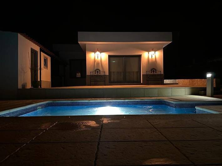 Location de vacances pour 6 personnes, avec terrasse ainsi que piscine et vue à Campo Maior - 4