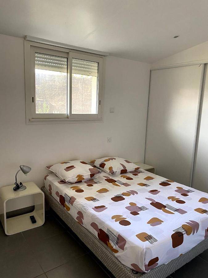 One-Bedroom House in Saint-Porchaire, Région de Saintes