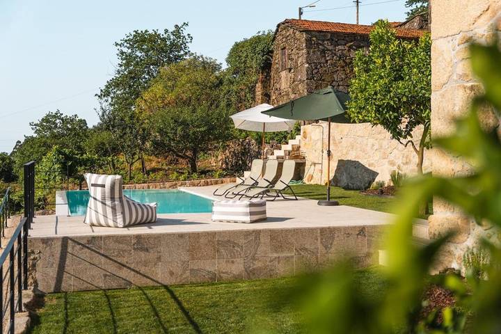 Casa rural para 8 personas, con Balcón y Terraza además de Jardín y Piscina en Vale de Cambra - 3