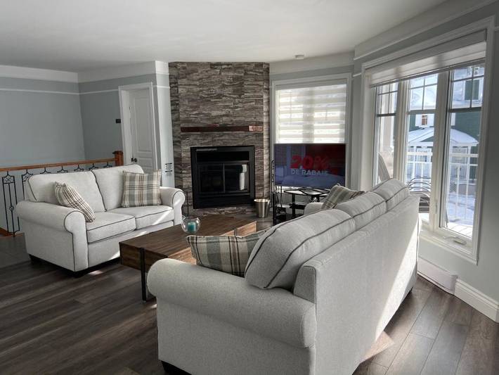 Gîte pour 5 personnes, avec terrasse ainsi que vue sur le lac et vue dans Saint Donat De Montcalm - 3