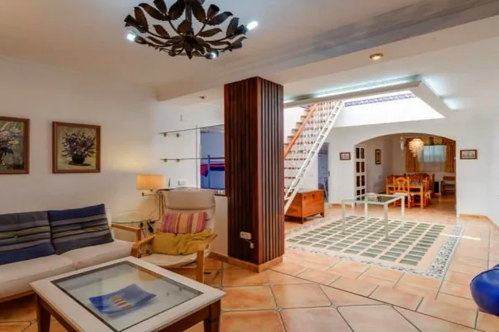 Casa de vacaciones para 15 personas, con vistas y terraza, Se admiten mascotas - 1