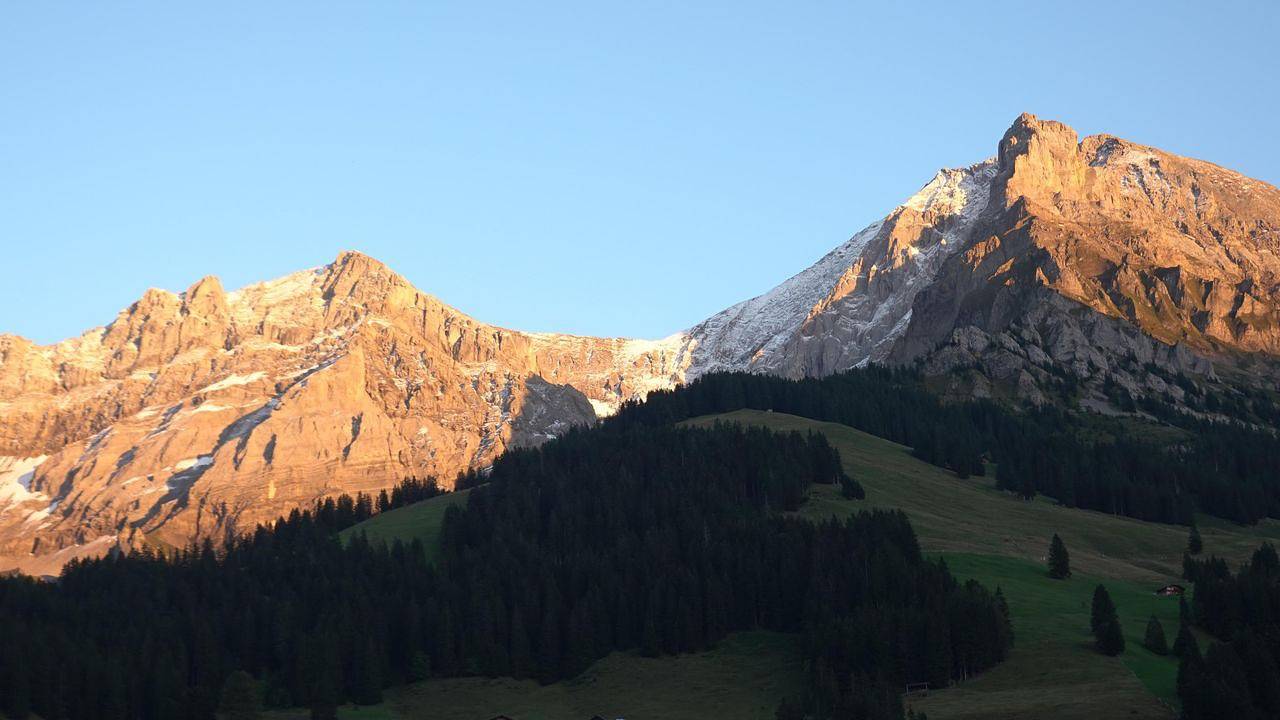 Entire holiday apartment, Ferienwohnung für 3 Personen (70 m²) in Adelboden in Adelboden, Frutigen - Lenk - Adelboden