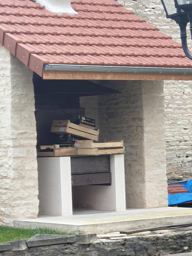 Chambres d'hôtes la Chaumière in Arcy-sur-Cure, Région d'Auxerre