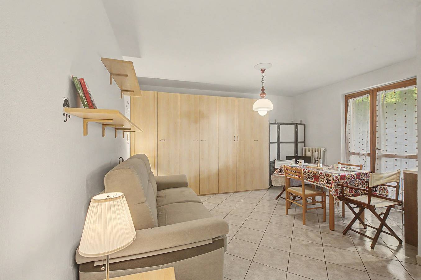 Entire apartment, Apartment 'Peak De Viou Aosta' with Balcony and Wi-Fi in Aosta, Wallisian Alps
