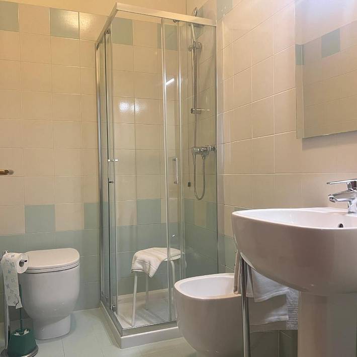 Hôtel pour 2 personnes, avec balcon à Malo - 2