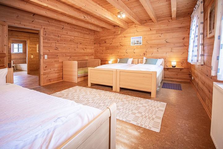 Ferienwohnung für 4 Personen, mit Balkon in Oberkirch - 2