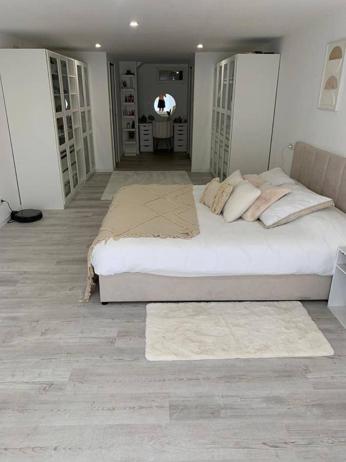 Suite avec sauna in Pertuis, Parc naturel régional du Luberon