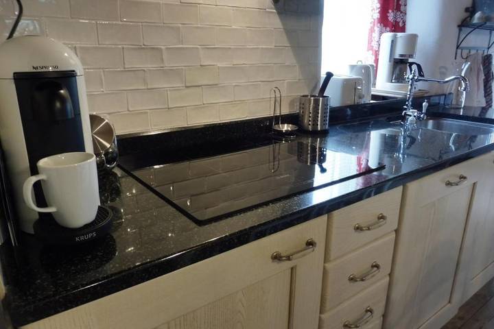 Location de vacances pour 6 personnes, avec terrasse et vue à Saint-Lormel - 2