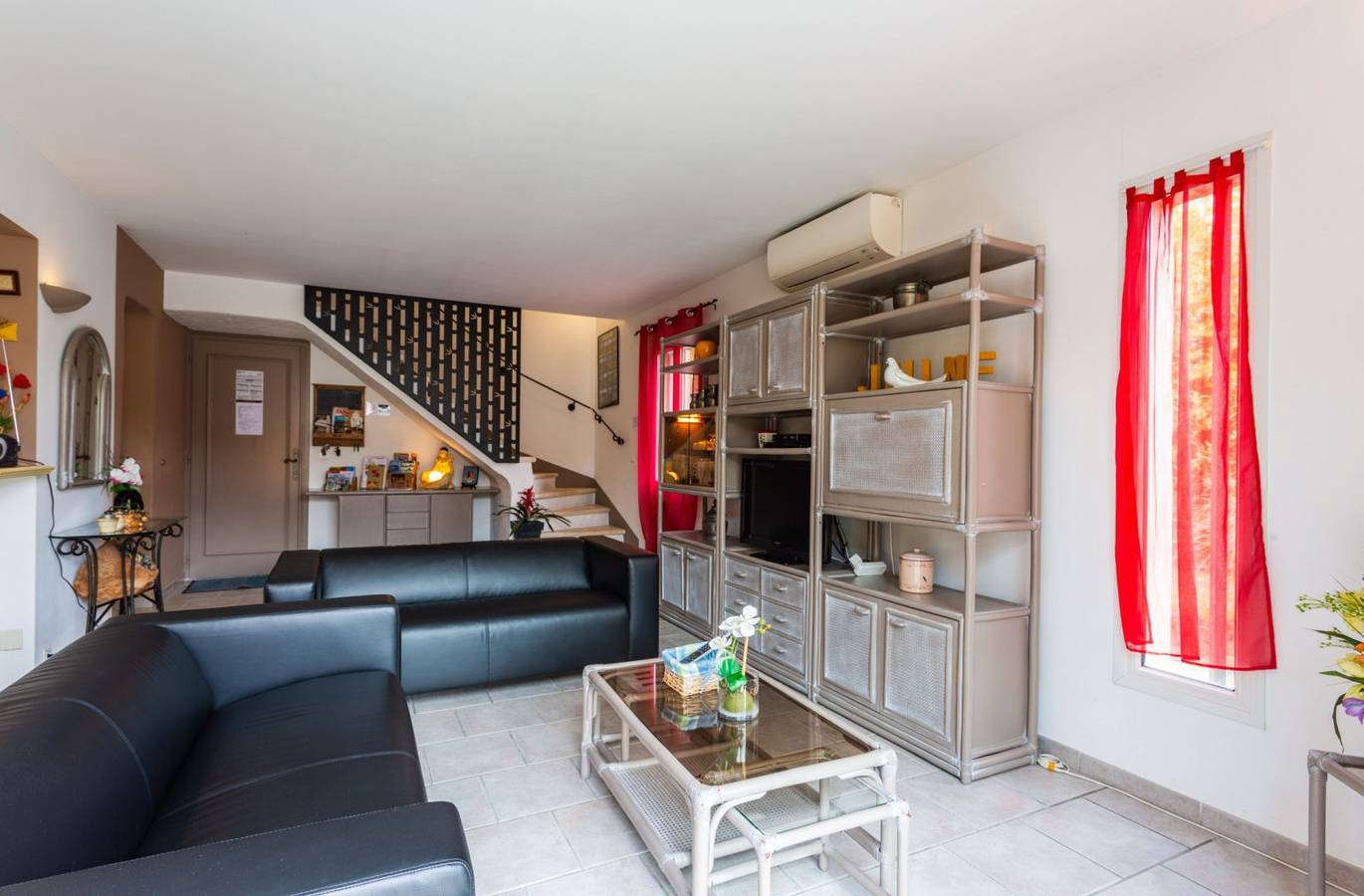 Gîte amarillo - los gîtes de Bel-Air en Luberon in Taillades, Parque natural regional del Luberon