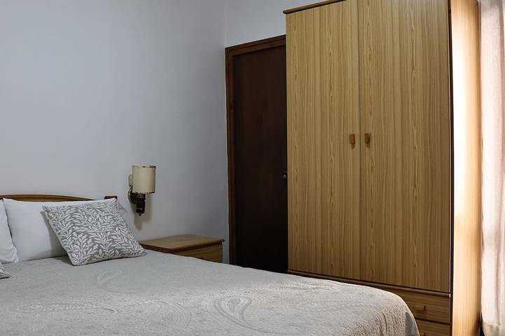 Appartement entier, Cosy Rustic Apartment in the Pyrenees in El Pont de Suert, Alta Ribagorça