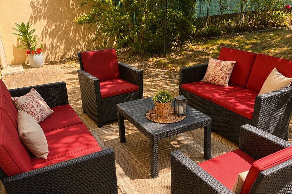 Ganze Wohnung, Cozy 2-Bedroom Apartment with Private Garden, 8 min from downtown, parking available in Angers, Angers und Umgebung