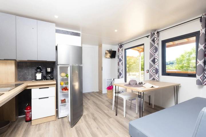 Mobil home pour 4 personnes, avec bassin pour enfant à Thégra - 4