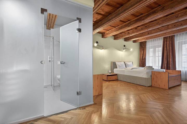 Hôtel pour 4 personnes, avec terrasse dans Poiana Brasov - Brasov - 2