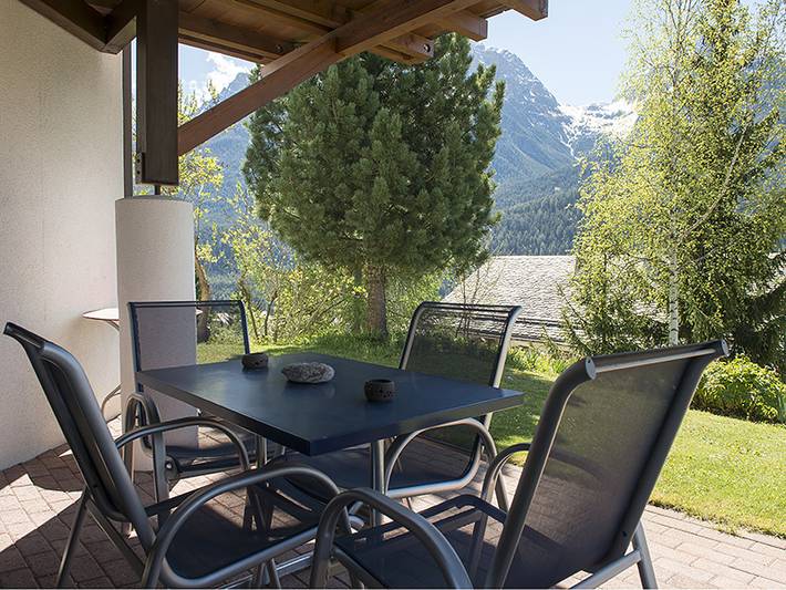 Ferienwohnung Chasa Bainvgnü - 2 Personen, 1 Zimmer, 1 Wohn-Schlafraum in Scuol, Unterengadin