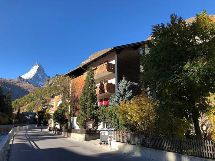 Gîte pour 6 personnes, avec terrasse à Zermatt - 4