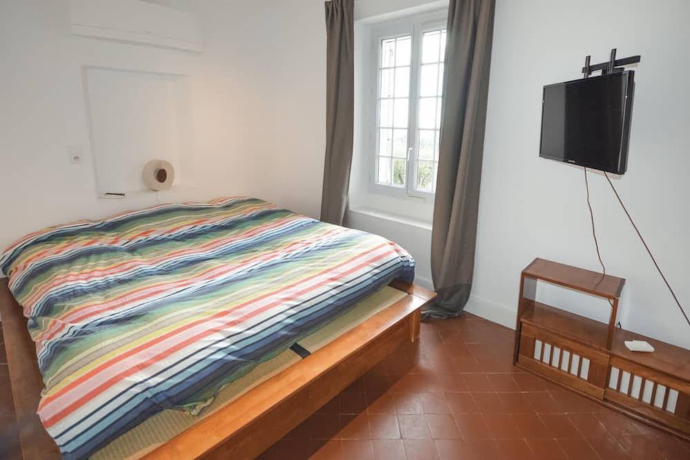 Preciosa casa en La Gaude con cocina in La Gaude, Region de Cannes