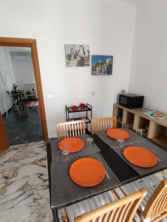 Appartement entier, Two-Bedroom Apartment in Putignano, Province de Bari