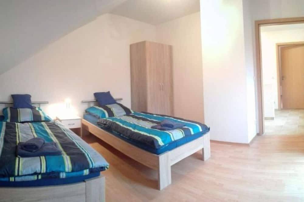 Ferienhaus Niki direkt am Waldrand in Ruhiger Lage in Ludwigswinkel, Landkreis Südwestpfalz