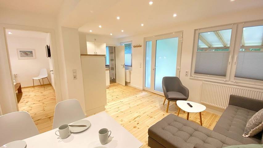 Bungalow für 4 Personen, mit Garten und Ausblick in Glowe
