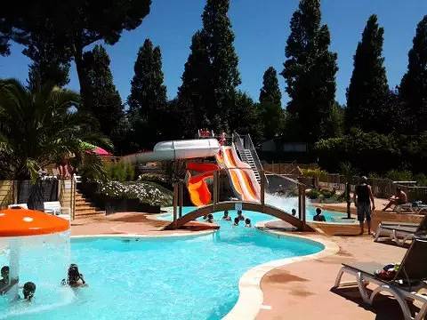 Camping pour 5 personnes