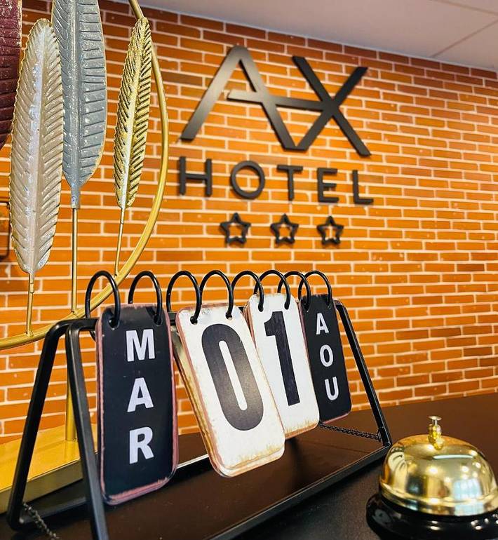 Hôtel pour 2 personnes, avec sauna ainsi que jardin et piscine, animaux acceptés à La Châtaigneraie - 3