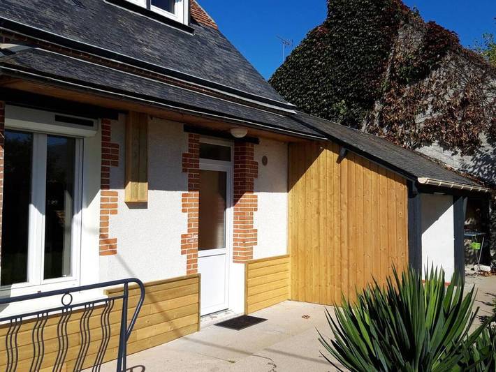 Location de vacances pour 5 personnes, avec jardin à Courbouzon