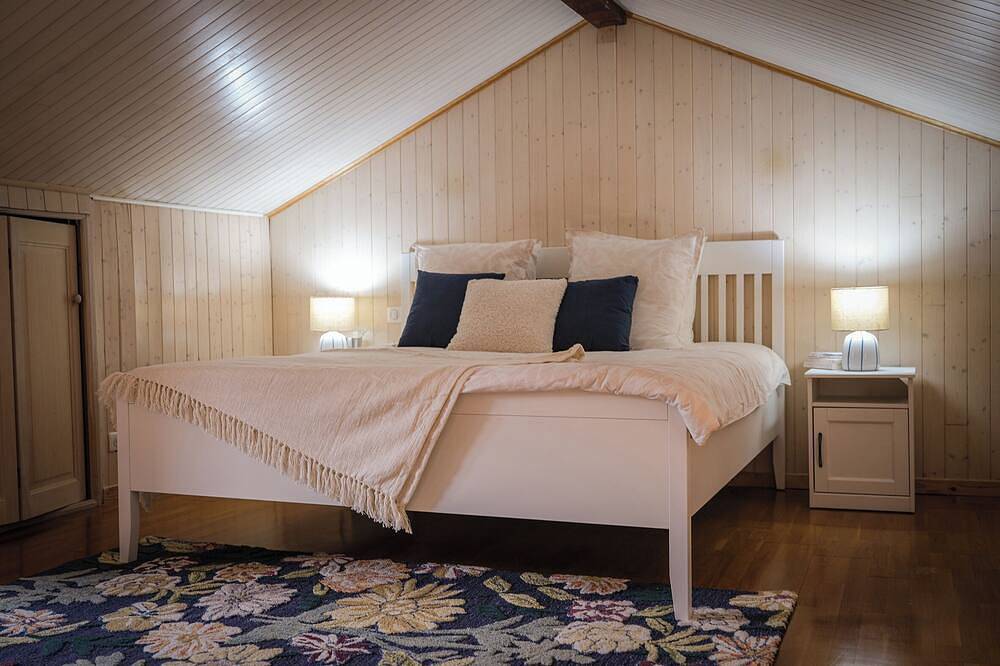 Venez Chez Vous La Maison Bleue in Sévrier, Parc naturel régional du Massif des Bauges