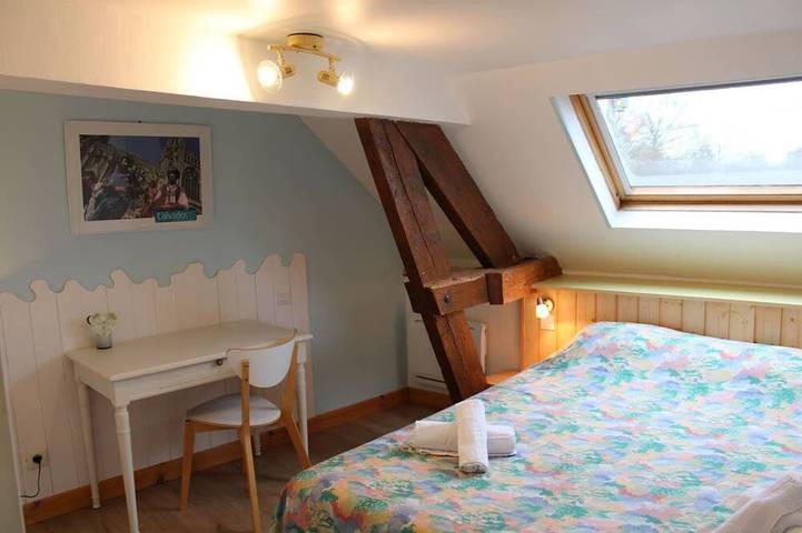 Gîte pour 4 personnes, avec jardin et piscine, animaux acceptés