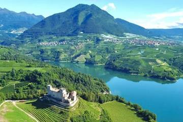 Gîte pour 4 personnes, avec balcon et vue à Cles