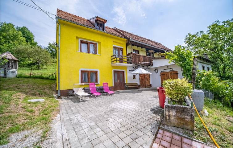 Ferienhaus für 6 Personen, mit Garten und Terrasse sowie Ausblick