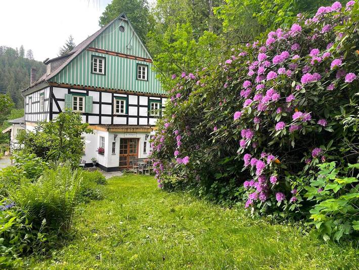 Ferienwohnung für 6 Personen, mit Terrasse und Garten in Nordenau