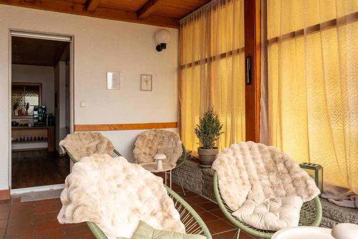 BnB für 2 Personen, mit Seeblick und Ausblick sowie Terrasse und Garten in Hagnau am Bodensee - 3