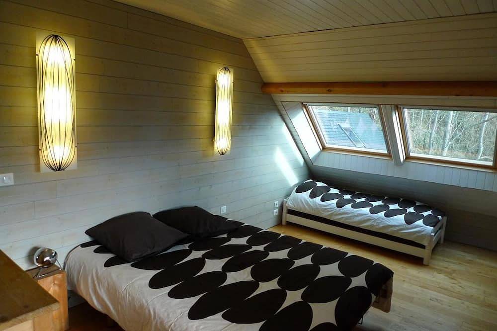 Rare Chalet Bois Contemporain Vue Imprenable à 1000m Alt à 6 Km Station in Vier-Bordes, Pyrénées
