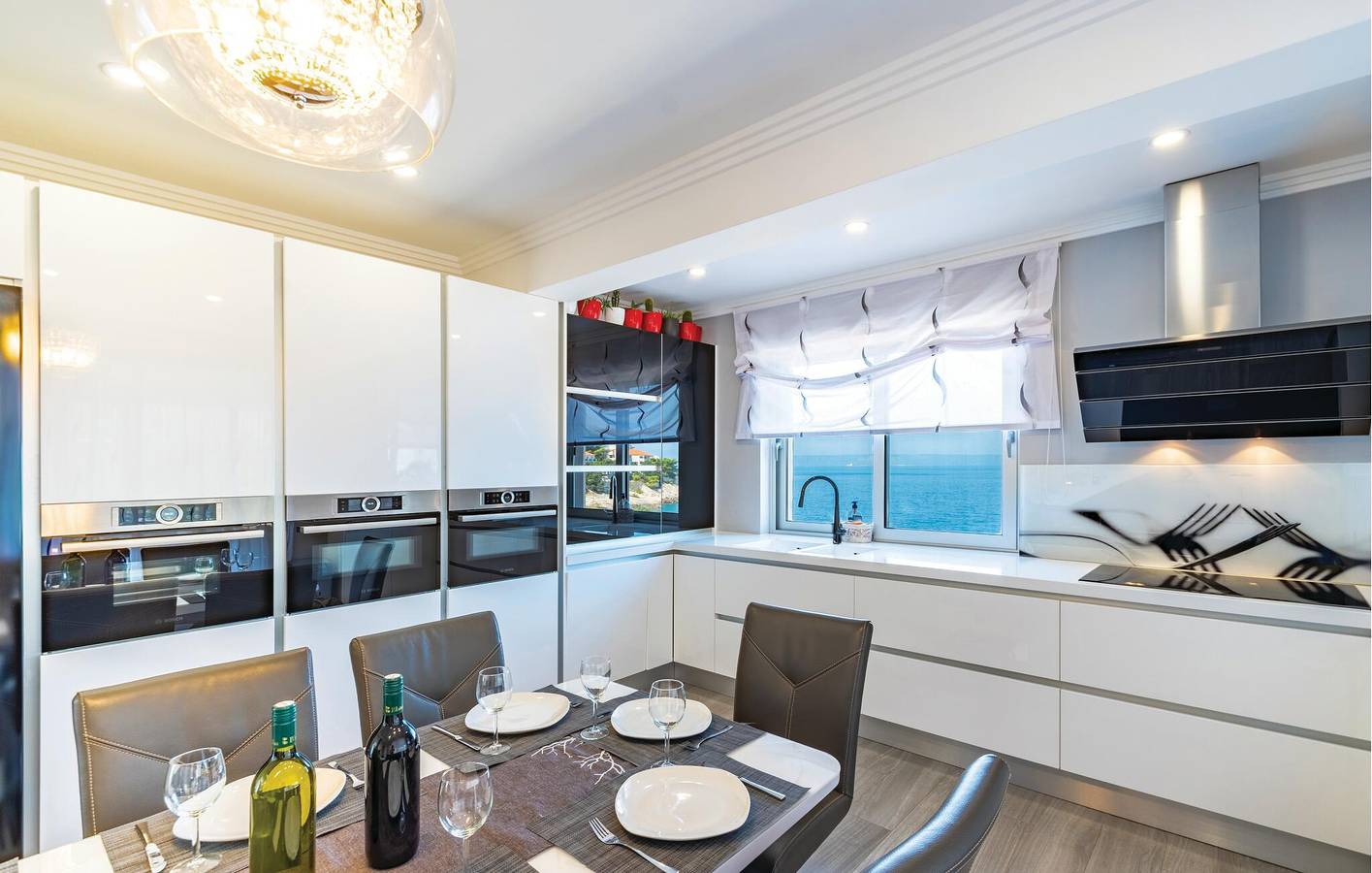 Reizende 158 m² große Wohnung mit Pool, Küche und nur 2 km von der Küste entfernt in Blato, Korcula