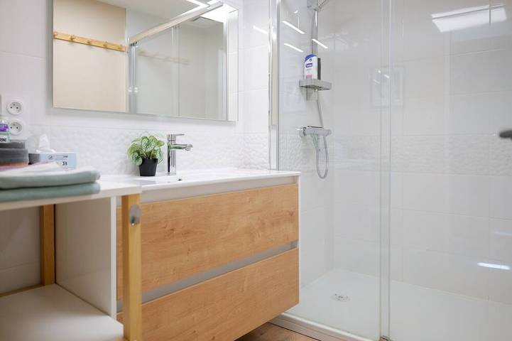 Gîte pour 6 personnes, avec balcon et jardin dans Gare Des Sables D Olonne - 4