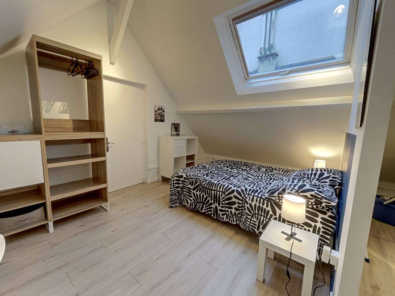 Ganze Wohnung, Außergewöhnliches Apartment im Herzen der Stadt in Reims, Marne