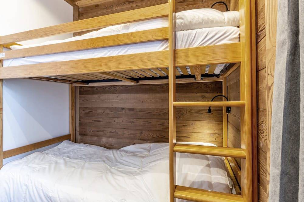 Appartement entier, Appartement 4 pièces, 8 pers, centre village, prox. remontées, Wifi, parking, La Clusaz in La Clusaz, Région d'Annecy