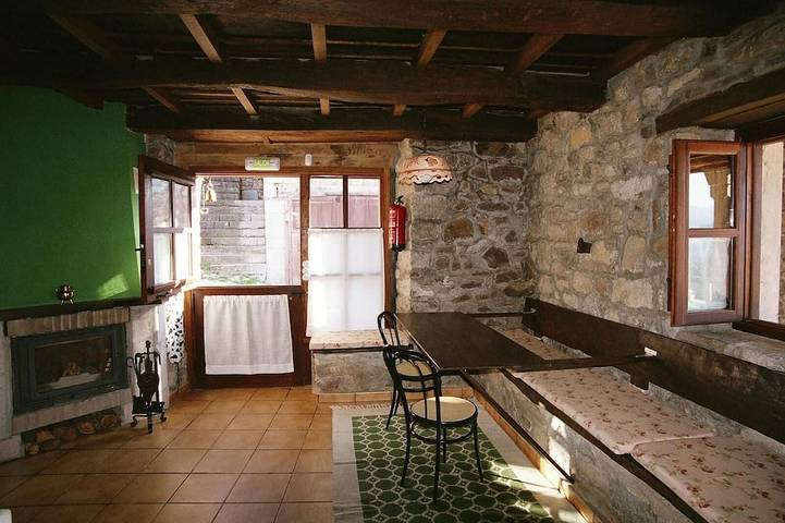 Gîte pour 2 personnes, avec Terrasse et Jardin