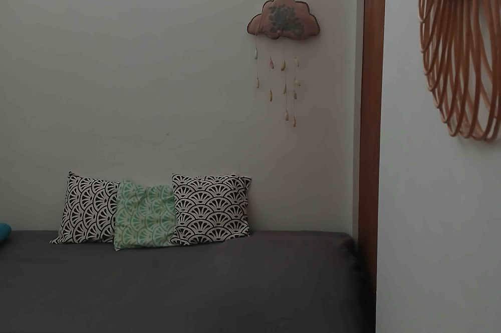 Ganze Wohnung, Charming apartment in the heart of nature, close to the sea in Armissan, Côte d'Améthyste